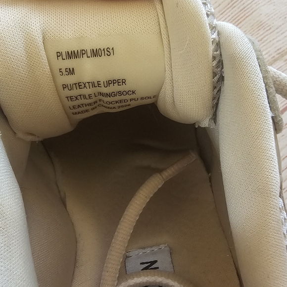 Steve Madden Sneakers - Picture 3 of 4